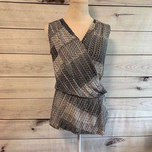 White house black market top